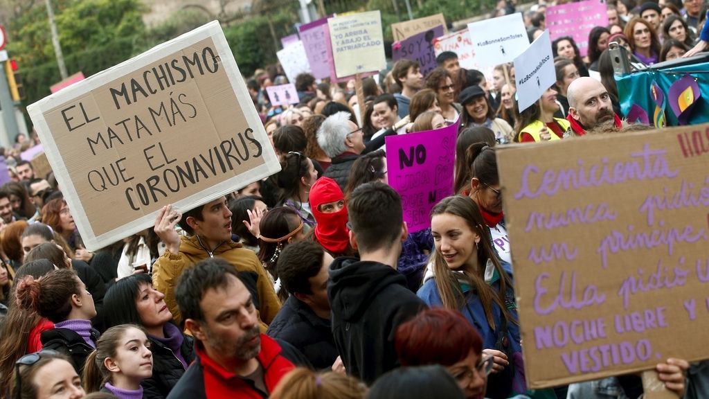 Manifestación por el Día Internacional de la Mujer, en imágenes