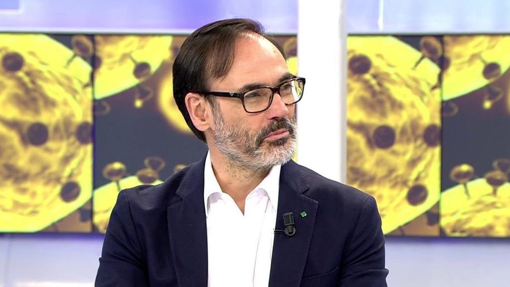 Fernando Garea, expresidente de la Agencia EFE, sobre el coronavirus: “En algunos países se toman medidas extremas mientras que en España no se toma ninguna”