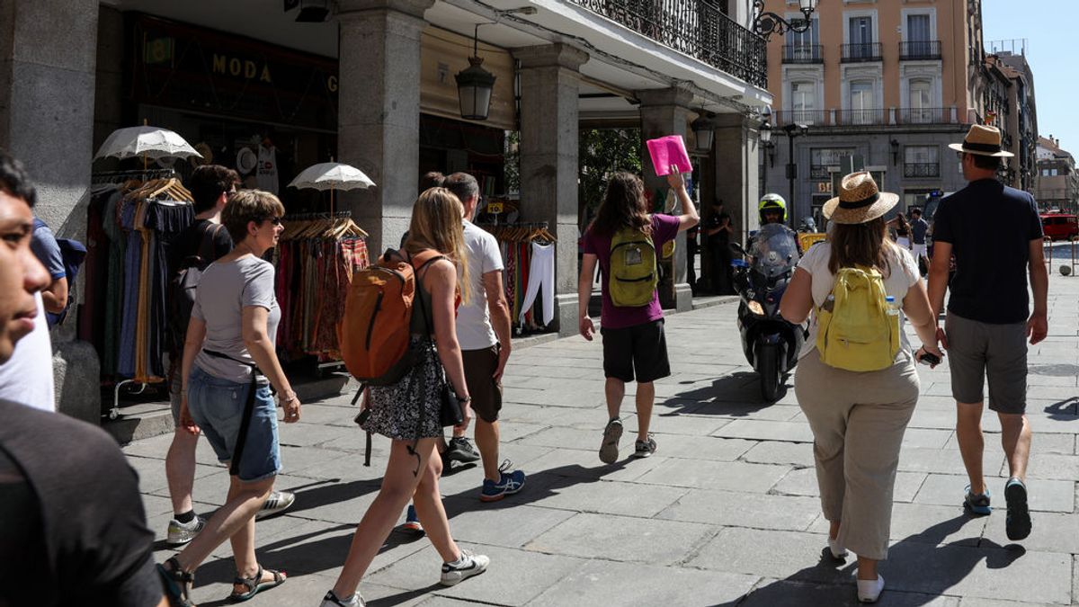 Las agencias de viajes piden ayudas tras caídas de hasta el 50% de las ventas por el coronavirus Las agencias de viajes piden ayudas tras caídas de hasta el 50% de las ventas por el coronavirus