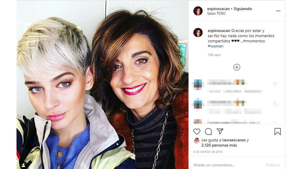 Laura esanes y su madre
