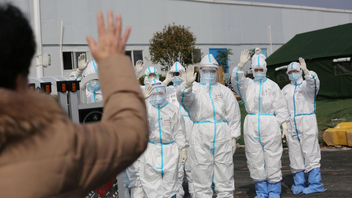 Los casos de contagio por el coronavirus en China se desploman Los casos de contagio por el coronavirus en China se desploman