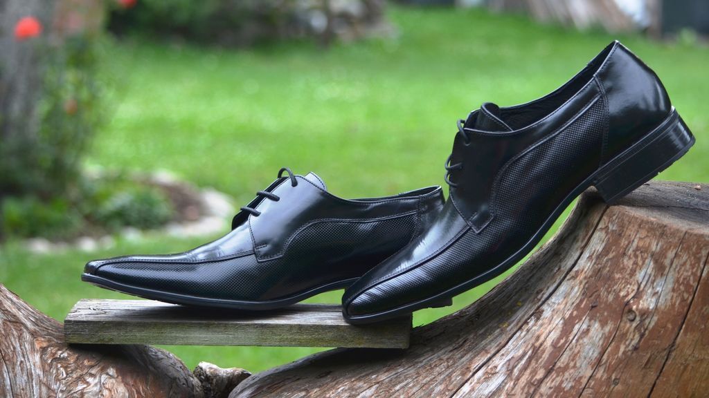 Zapatos españoles con los que sentirte como un auténtico 'Lord'
