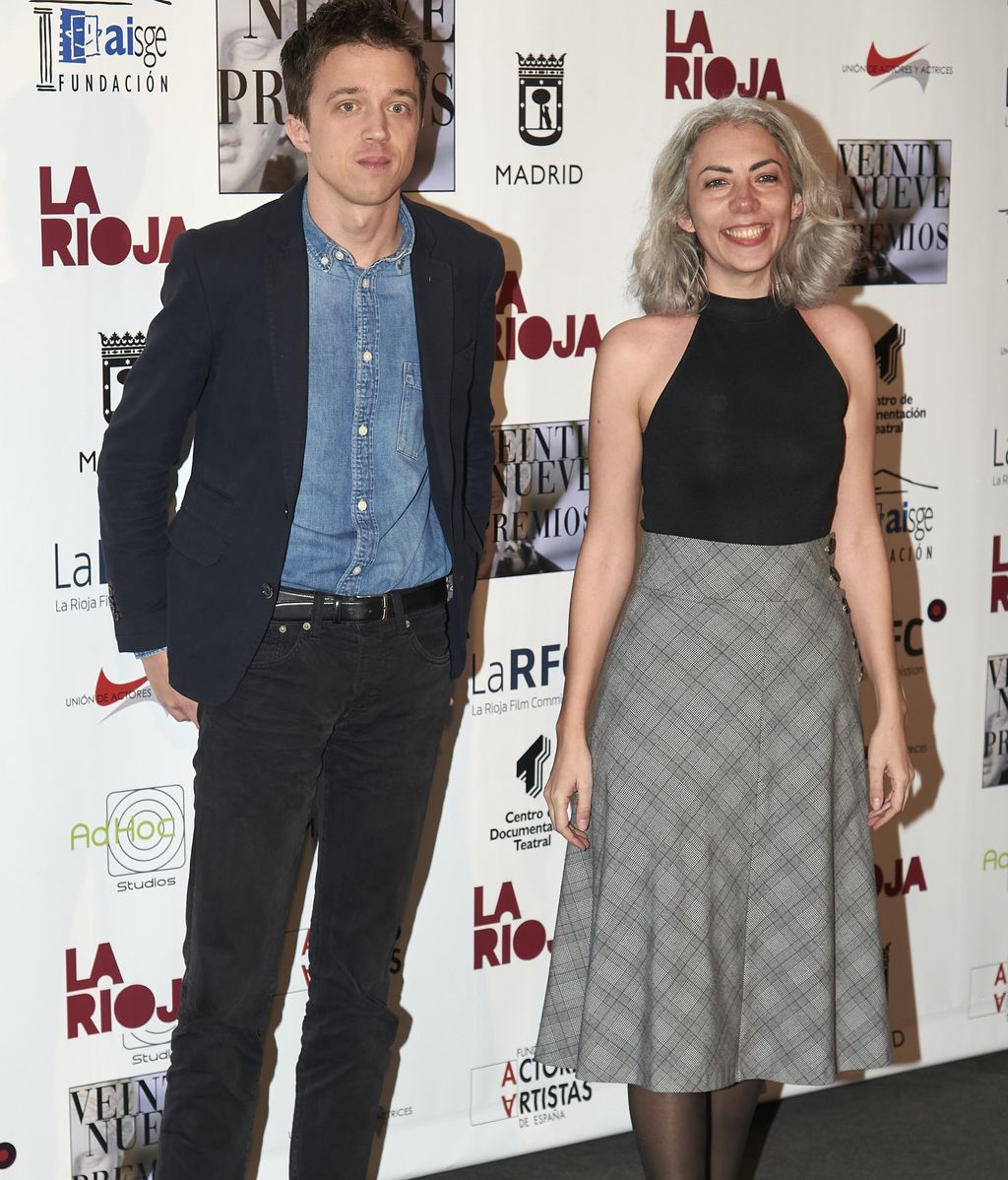 Íñigo Errejón, con camisa informal, tejanos y americana