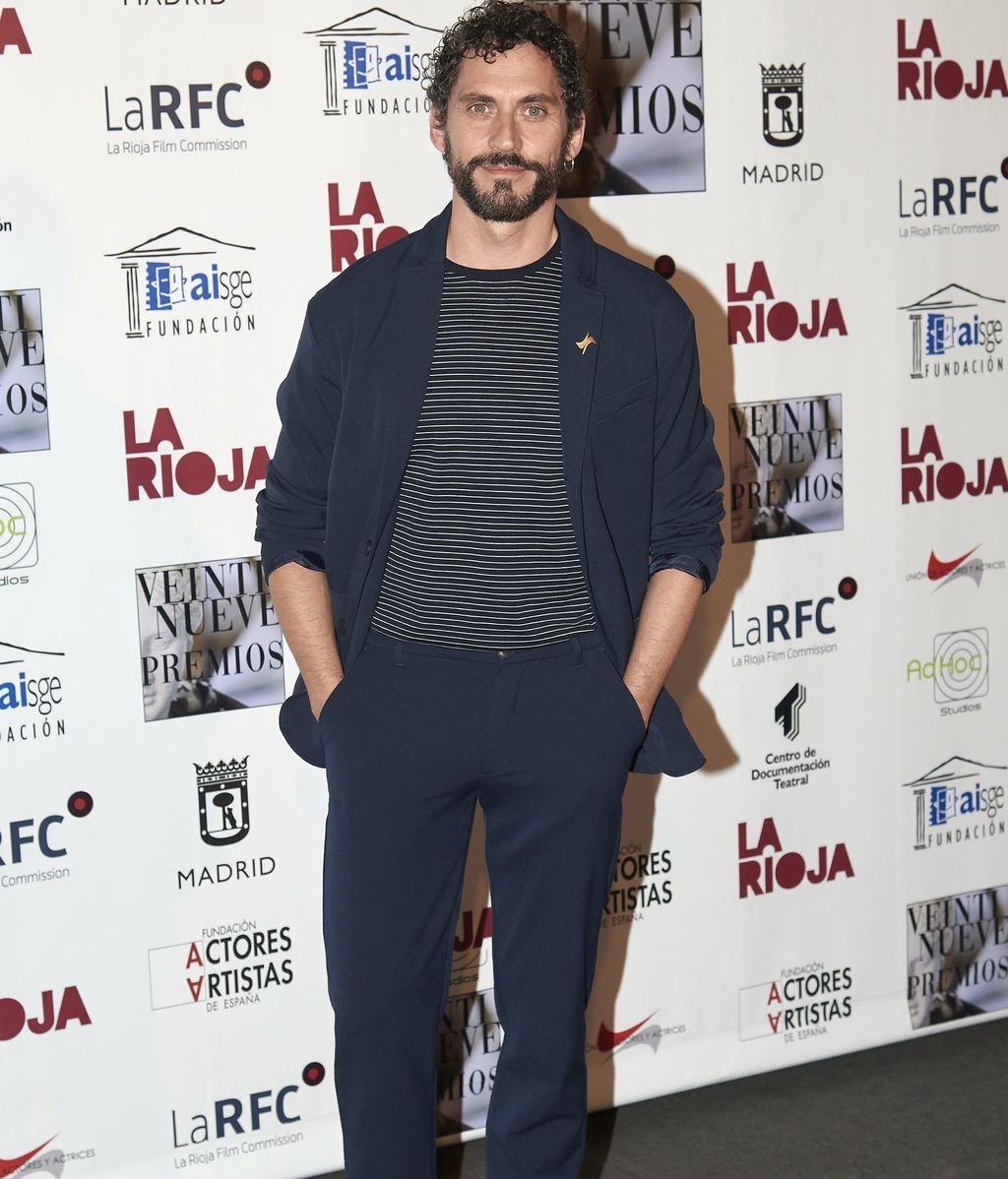 Paco León también escogió los tonos marinos