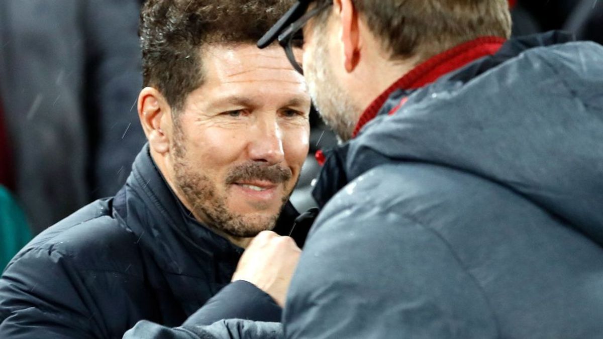 El saludo viral entre Klopp y Simeone por culpa del coronavirus