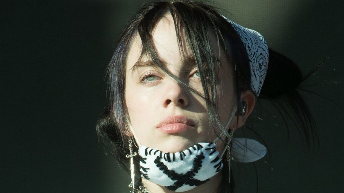 Billie Eilish se desnuda en un vídeo de su gira para lanzar al mundo una reivindicación feminista Billie Eilish se desnuda en un vídeo de su gira para lanzar al mundo una reivindicación feminista