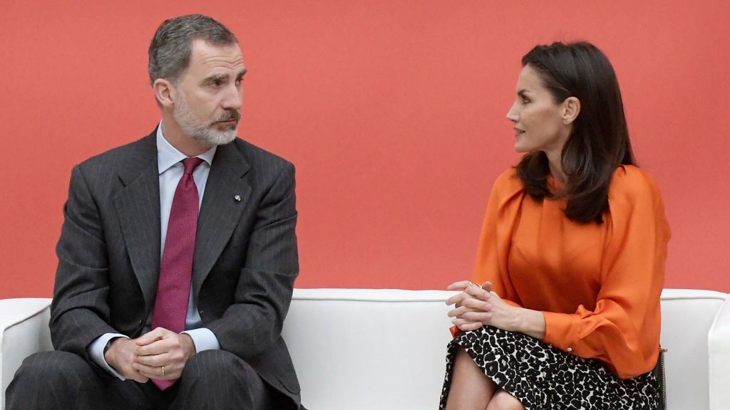 Los reyes Felipe y Letizia cancelan su agenda oficial por el coronavirus