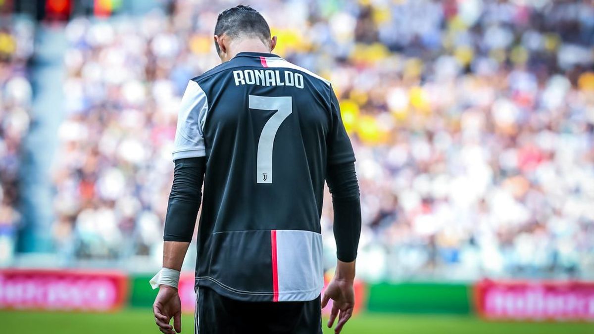 Cristiano Ronaldo pasará la cuarenta por el coronavirus lejos de todos sus compañeros: lo hará aislado en Portugal Cristiano Ronaldo pasará la cuarenta por el coronavirus lejos de todos sus compañeros: lo hará aislado en Portugal