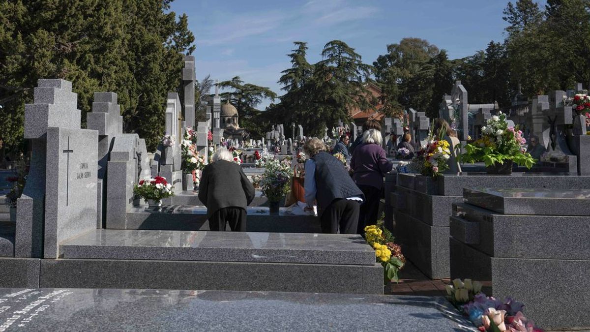 "Del hospital, al crematorio": así está siendo en Madrid el proceso con los fallecidos por coronavirus