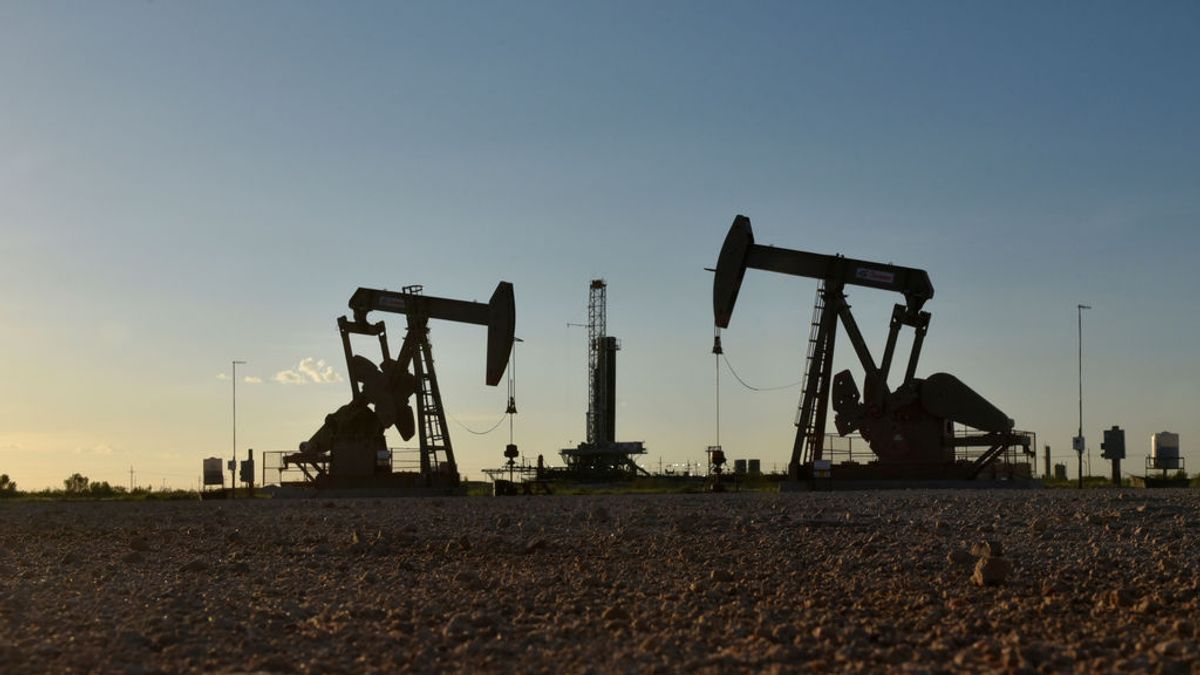 La caída del petróleo arrastra a Rusia a una crisis de final incierto