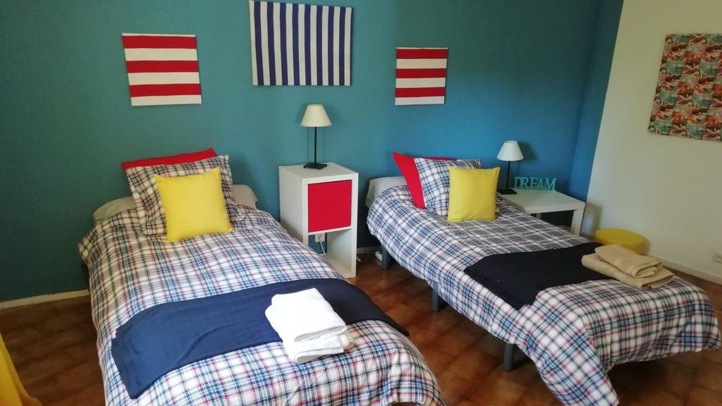 'La Casa de los Tronistas' lista para la convivencia