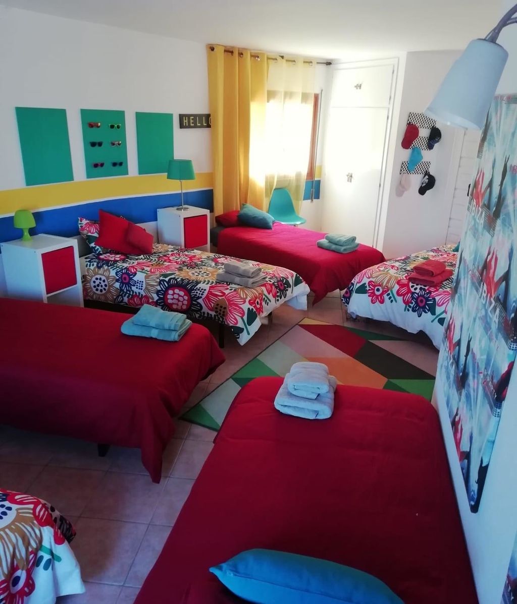 'La Casa de los Tronistas' lista para la convivencia