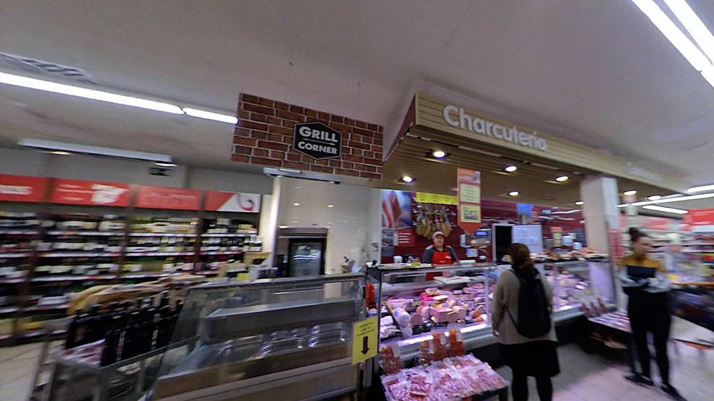 Clientes en la carnicería