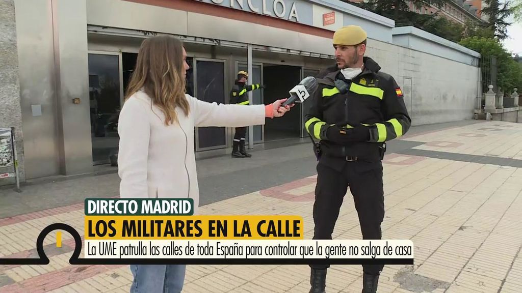 Acompañamos a un grupo de la UME patrullando en las calles de Madrid