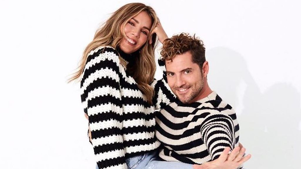 David Bisbal teletrabaja con su bebé en brazos: "Seguro que muchos estáis así"