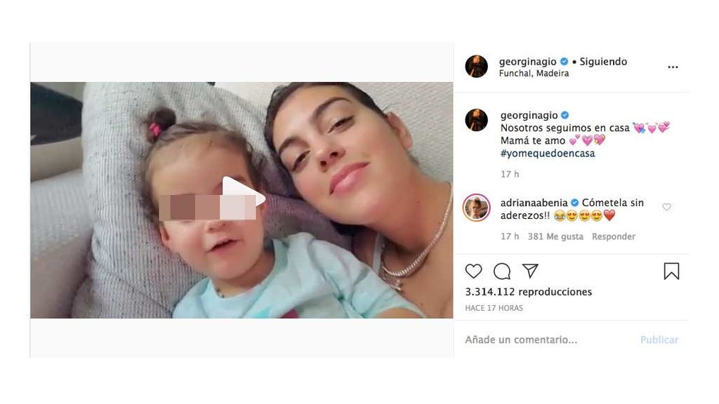 Alana Martina ya sabe decir "te amo"