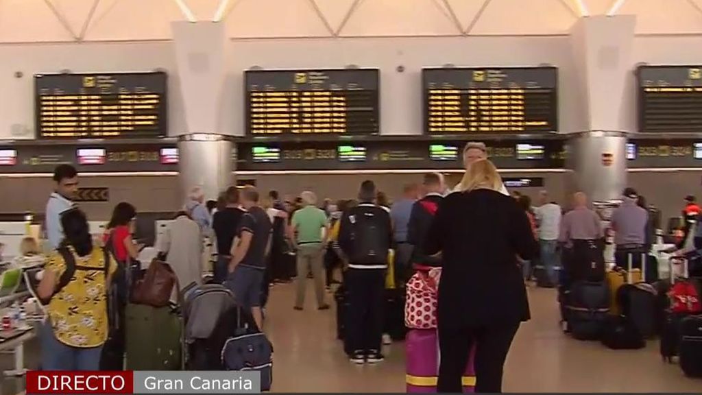 Aglomeraciones en el aeropuerto de canarias