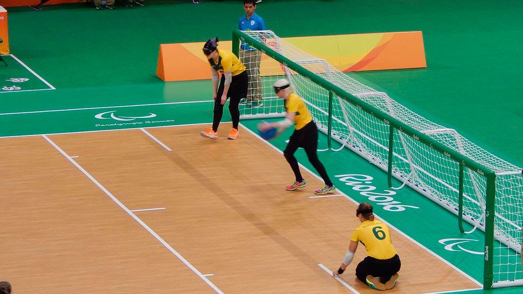 El goalball es uno de los deportes específicos que son paralímpicos