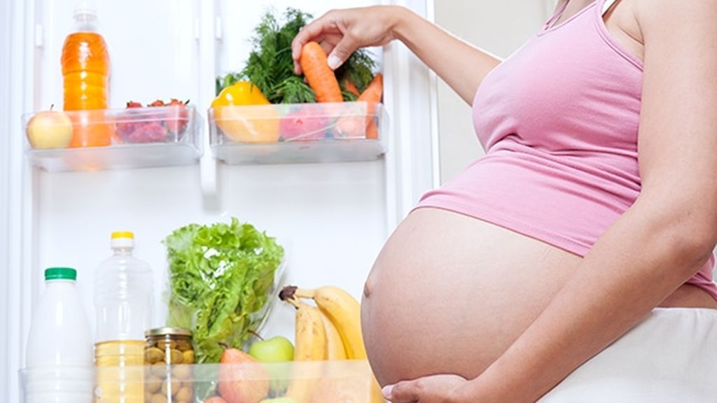 Durante el embarazo hay que llevar una dieta equilibrada.