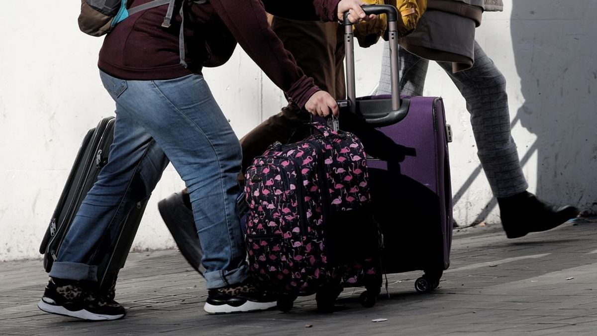 El Gobierno ordena el cierre de todos los hoteles en el plazo de una semana El Gobierno ordena el cierre de todos los hoteles en el plazo de una semana
