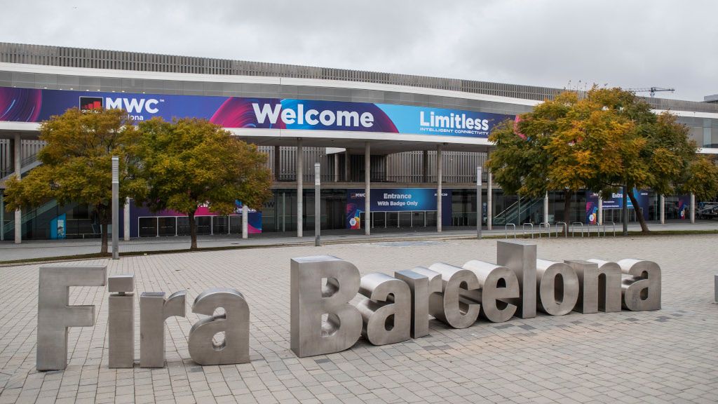 El Ejército habilitará la Fira de Barcelona para acoger a 1.000 personas sin techo El Ejército habilitará la Fira de Barcelona para acoger a 1.000 personas sin techo