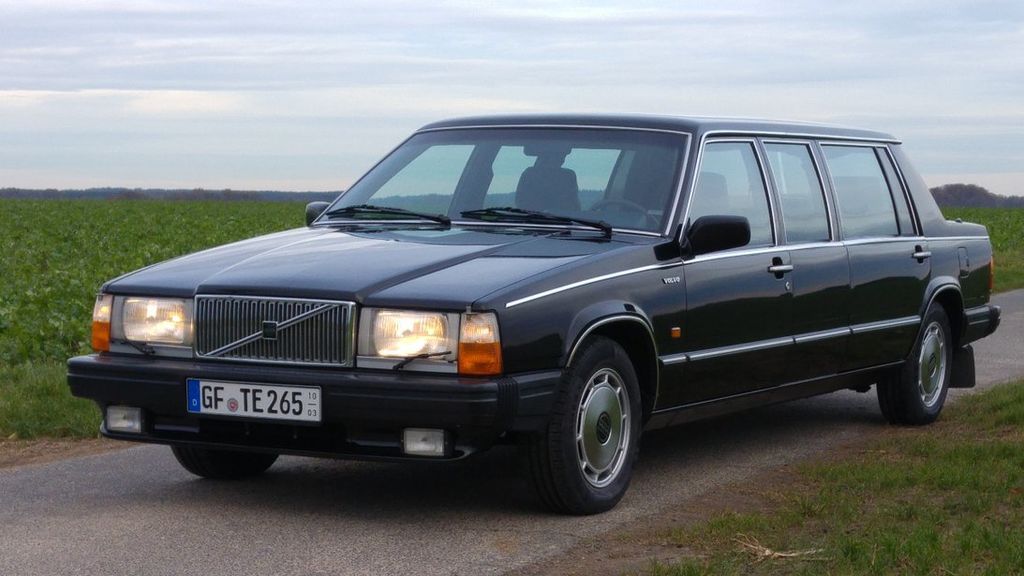 Uno de los coches de la marca sueca Volvo de la asociación de Mahlke.