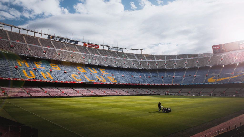 El FC Barcelona ofrece el Camp Nou a la Generalitat para hacer frente a la crisis del COVID-19 El FC Barcelona ofrece el Camp Nou a la Generalitat para hacer frente a la crisis del COVID-19