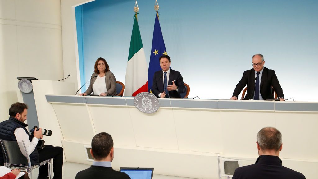 Italia para las fábricas y toda la actividad que no sea esencial Italia para las fábricas y toda la actividad que no sea esencial