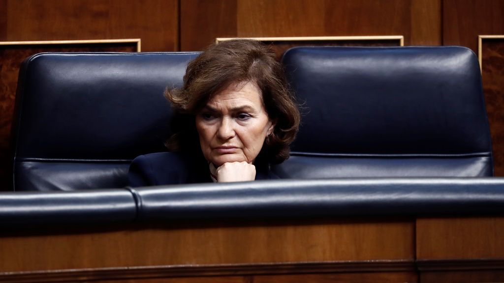 La vicepresidenta Calvo, ingresada por una afección respiratoria La vicepresidenta Calvo, ingresada por una afección respiratoria