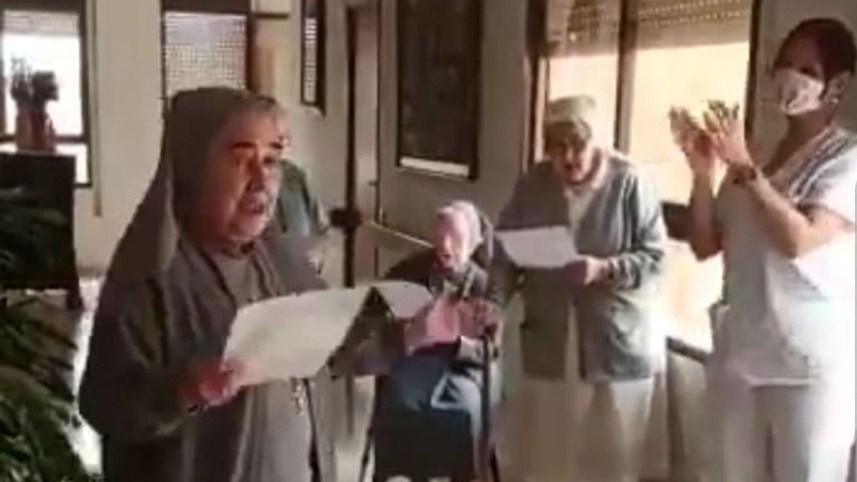 Las monjas de Tarragona su suman a cantar el 'Resistiré' en plena crisis del coronavirus Las monjas de Tarragona su suman a cantar el 'Resistiré' en plena crisis del coronavirus