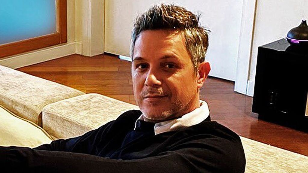 'El mundo fuera', la nueva canción de Alejandro Sanz que ha compuesto durante el aislamiento