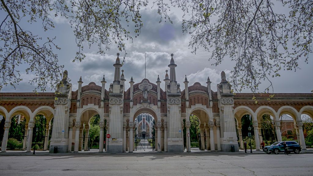 Madrid limitará el uso de sus dos crematorios municipales por el colapso y se recomienda enterrar Madrid limitará el uso de sus dos crematorios municipales por el colapso y se recomienda enterrar
