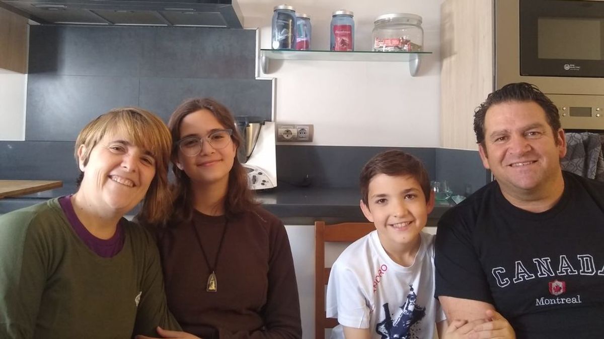La familia que estuvo tres años en autocaravana: De vivir por el mundo al confinamiento La familia que estuvo tres años en autocaravana: De vivir por el mundo al confinamiento