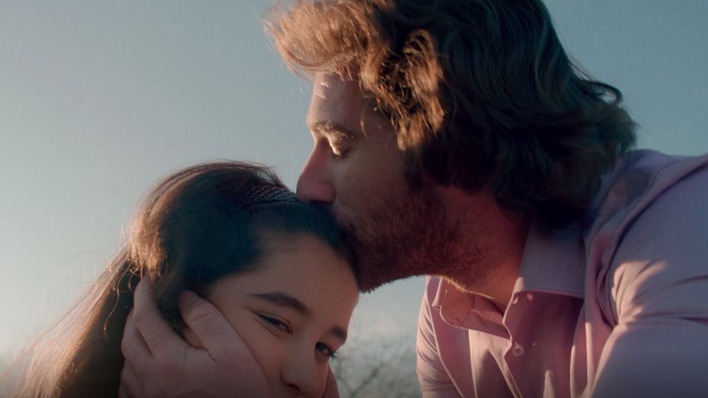 beso padre videoclip