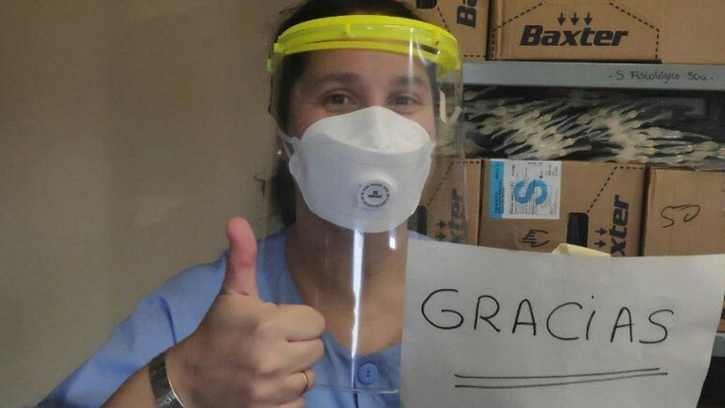 Médicos indignados: "Nos envían a la batalla sin hacernos pruebas ni protección"