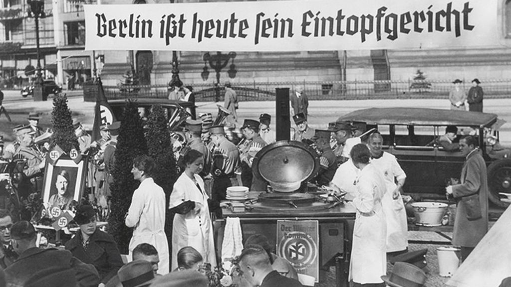 Acción de propaganda nazi en Berlin, 1943. Acción de propaganda nazi en Berlin, 1943.