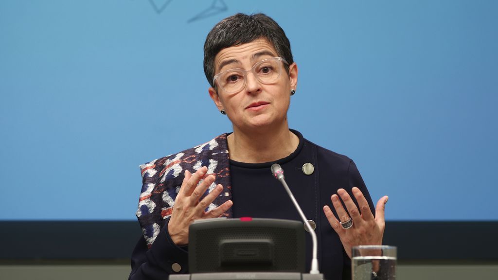 Exteriores activa un dispositivo para retornar a 5.000 españoles en el extranjero Exteriores activa un dispositivo para retornar a 5.000 españoles en el extranjero