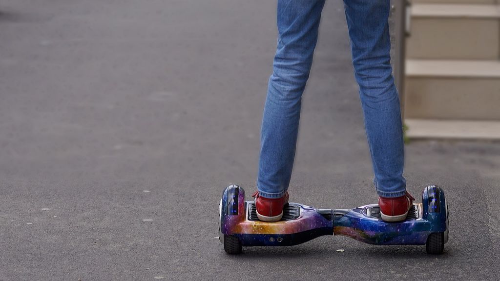 Caídas,  sedentarismo y sobrecalentamiento: los peligros del hoverboard