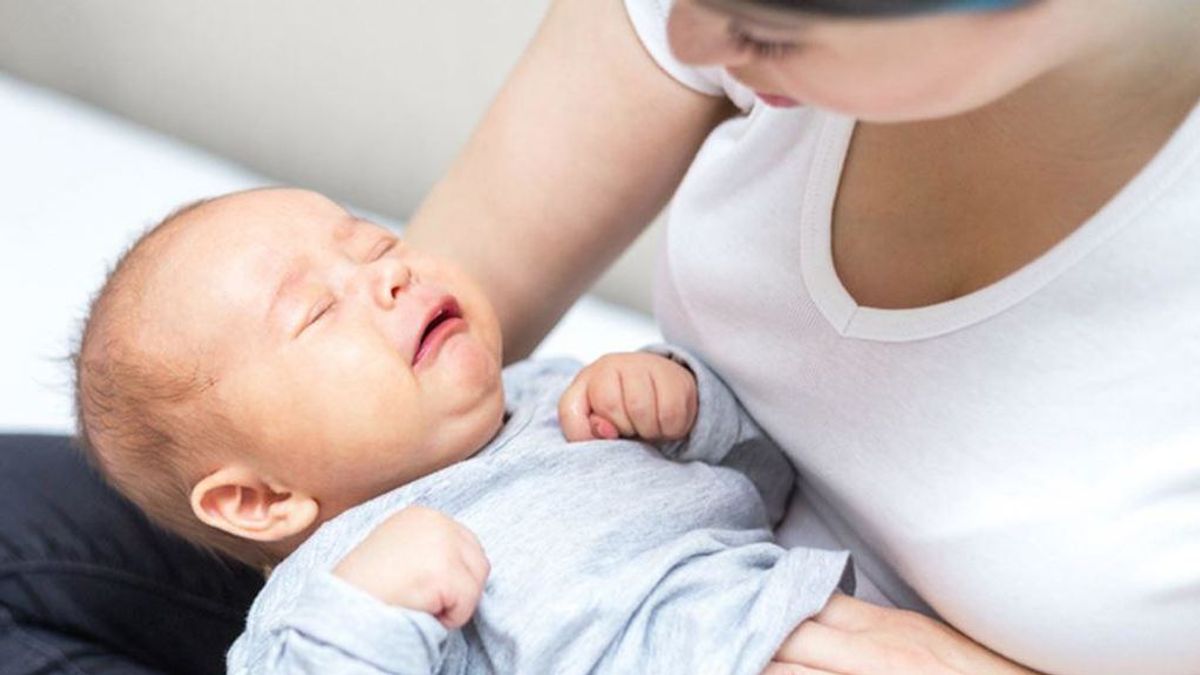 La mayoría de los recién nacidos suelen sufrir de cólicos.