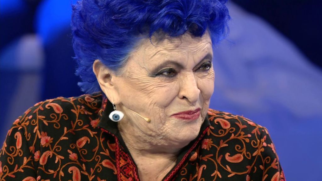 El pelo azul de Lucía Bosé