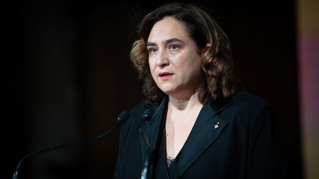 Ada Colau sugiere al Gobierno que pida personal sanitario a países como China o Corea Ada Colau sugiere al Gobierno que pida personal sanitario a países como China o Corea