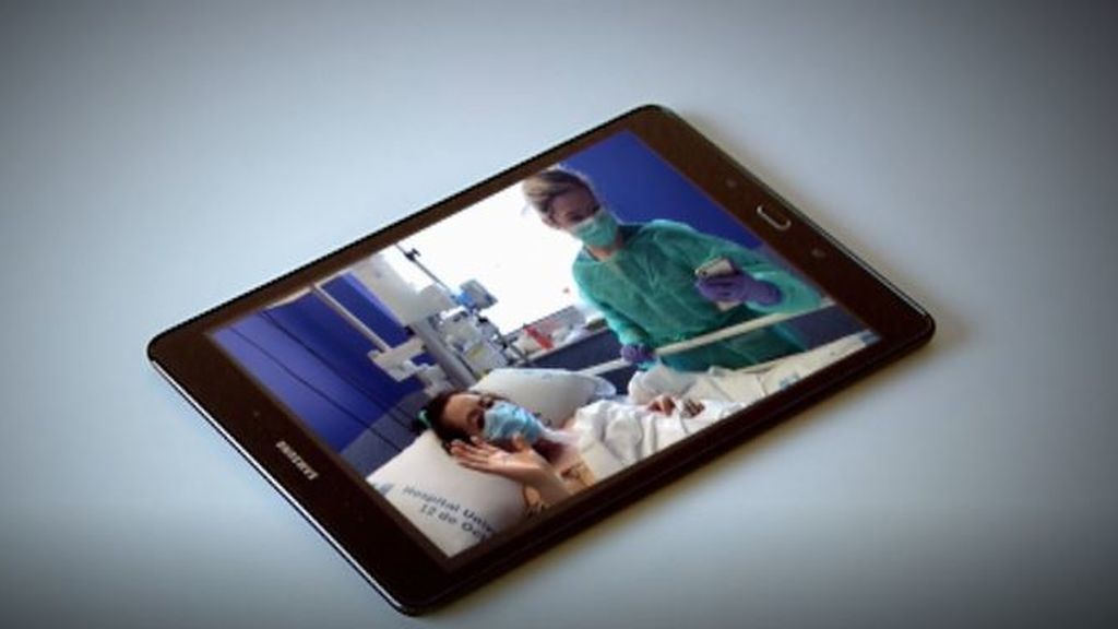 Acortando la distancia: los reconfortantes abrazos digitales