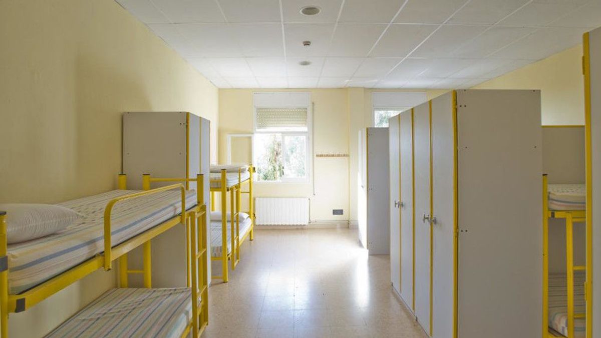Llegan los primeros niños a los albergues para menores con padres ingresados en Cataluña Llegan los primeros niños a los albergues para menores con padres ingresados en Cataluña