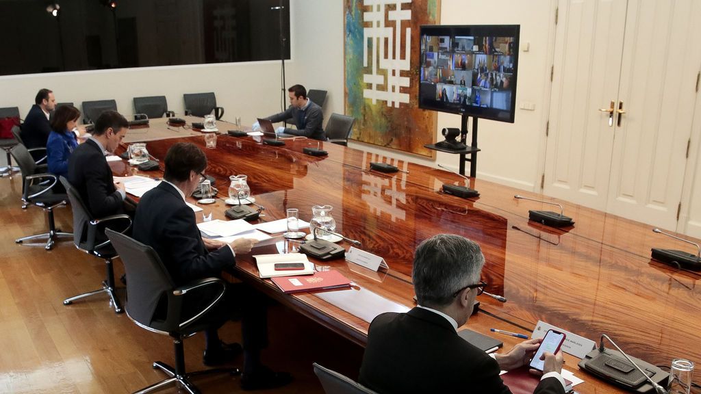 Pedro Sánchez en la videoconferencia con presidentes autonómicos Pedro Sánchez en la videoconferencia con presidentes autonómicos