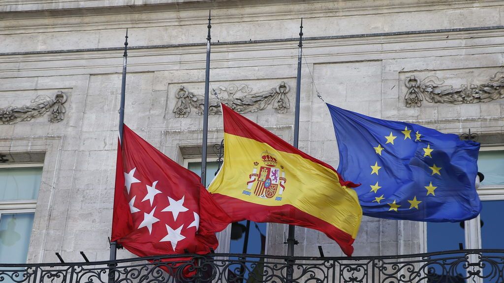 Ayuso declara el luto en la Comunidad de Madrid por los fallecidos por coronavirus