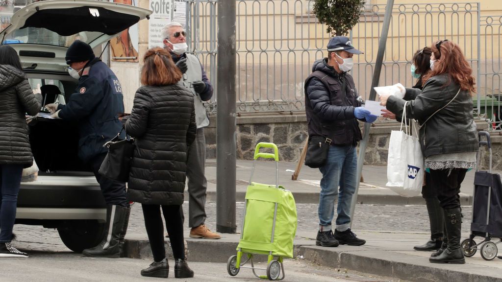 Italia teme revueltas sociales y la irrupción de la mafia en el sur del país Italia teme revueltas sociales y la irrupción de la mafia en el sur del país