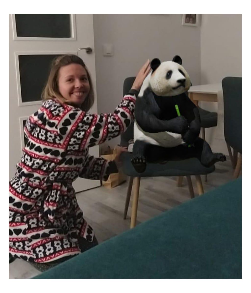 Cuando compartes mesa con un oso panda