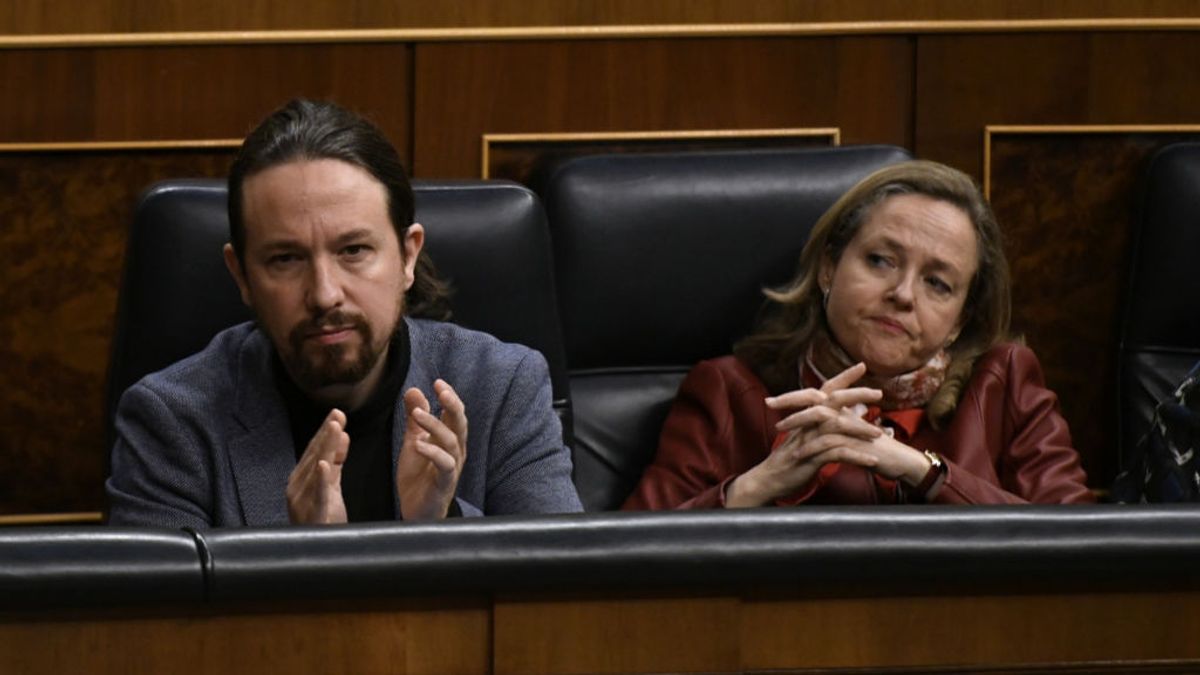 Iglesias y Calviño comparecen con Montero tras el Consejo de Ministros