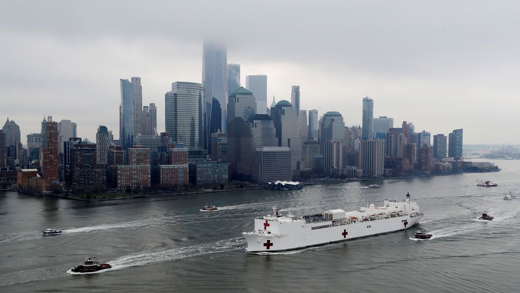 La llegada del 'Comfort' a Nueva York