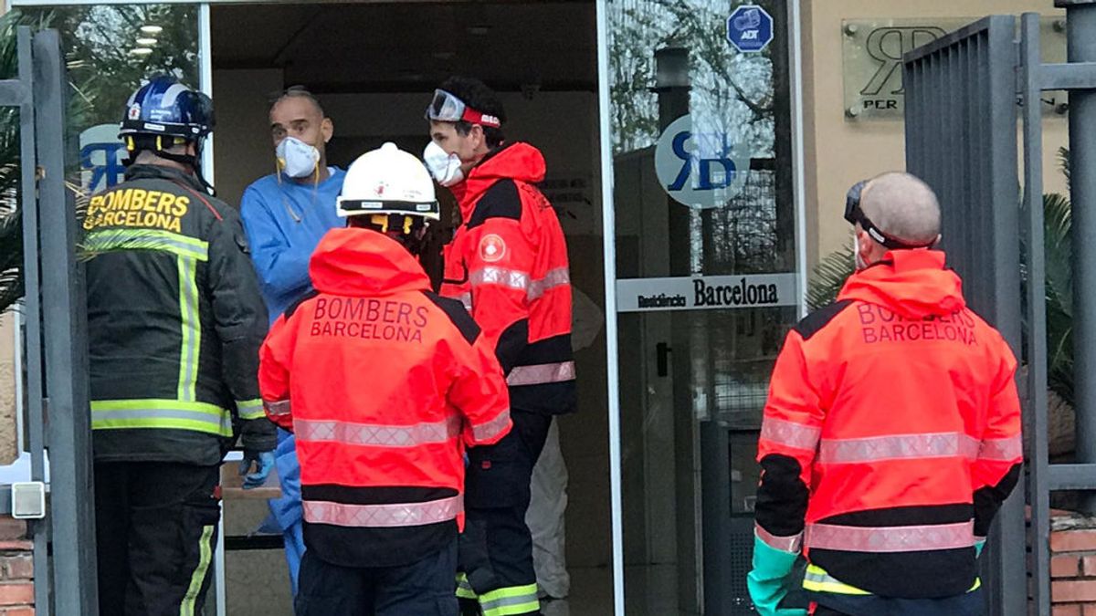 Ya son 31 ancianos muertos en la residencia de Sant Andreu de Barcelona Ya son 31 ancianos muertos en la residencia de Sant Andreu de Barcelona